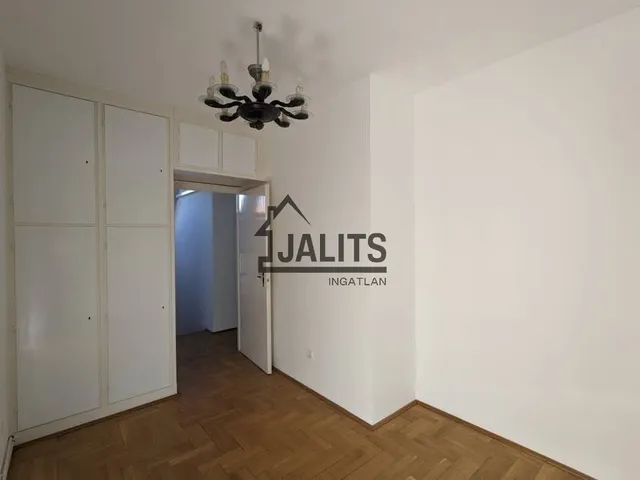 Kiadó lakás Budapest I. kerület, Lovas út 75 nm