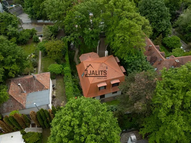 Kiadó ház Budapest II. kerület, Máriaremete, Pipitér utca 300 nm