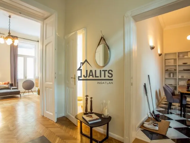 Kiadó lakás Budapest VI. kerület, Hajós utca 99 nm