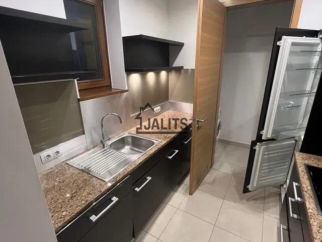 Eladó lakás Budapest VI. kerület, Andrássy út 86 nm