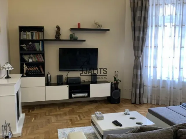 Kiadó lakás Budapest IX. kerület, Mester utca 100 nm