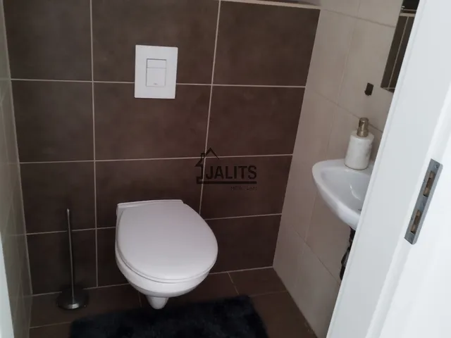 Kiadó lakás Budapest VIII. kerület 64 nm