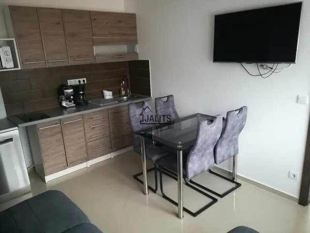 Kiadó lakás Siófok 45 nm