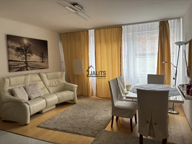 Kiadó lakás Budapest V. kerület, Aranykéz utca 60 nm