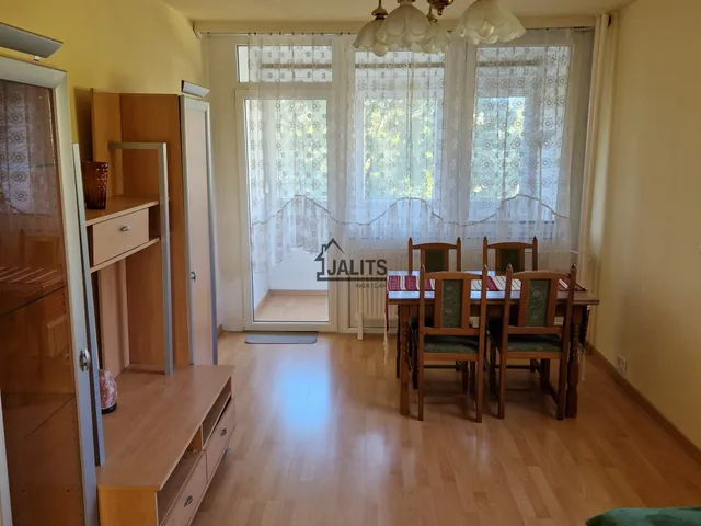 Kiadó lakás Budapest XI. kerület, Tétényi út 50 nm