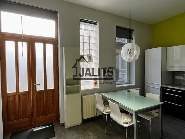 Eladó lakás Budapest VIII. kerület, Práter utca 100 nm