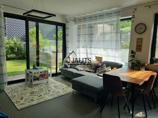 Kiadó lakás Budapest III. kerület, Kocsis Sándor út 90 nm