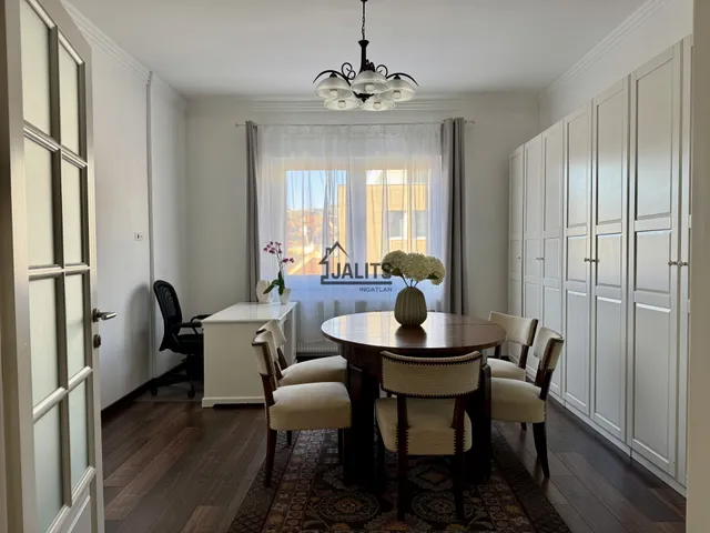 Eladó kereskedelmi és ipari ingatlan Budapest III. kerület, Óbuda, Lajos utca 86 nm