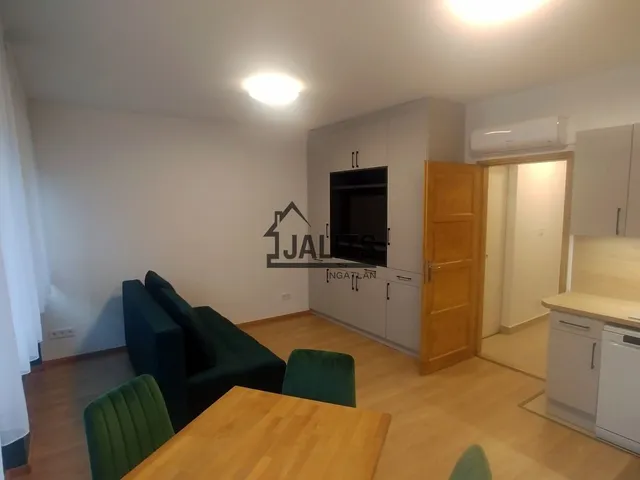Kiadó lakás Budapest IV. kerület, Szent László tér 36 nm