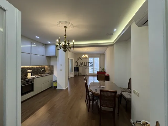 Kiadó lakás Budapest VII. kerület 102 nm