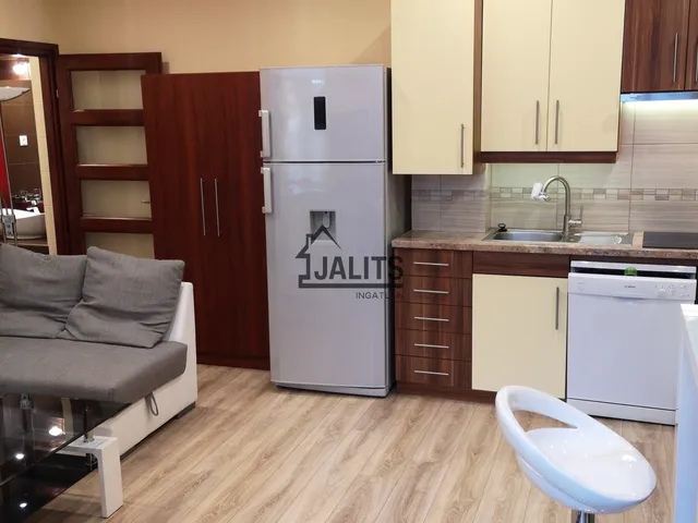 Kiadó lakás Budapest I. kerület, Attila út 41 nm