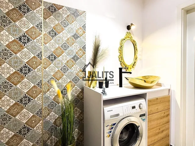 Eladó lakás Budapest IX. kerület, Üllői út 31 nm