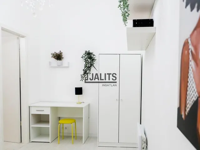 Eladó lakás Budapest IX. kerület, Üllői út 31 nm