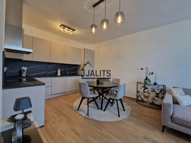 Kiadó lakás Budapest XI. kerület, Vahot utca 51 nm