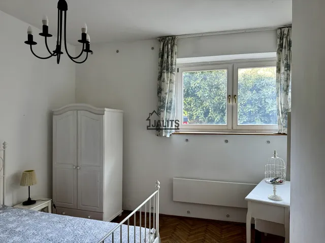 Eladó lakás Budapest I. kerület, Szabó Ilonka utca 30 nm