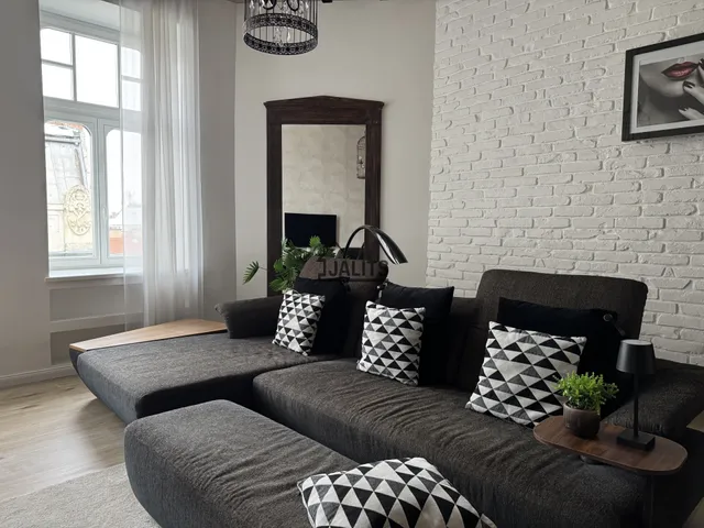 Kiadó lakás Budapest V. kerület, Belváros, Petőfi Sándor utca 95 nm