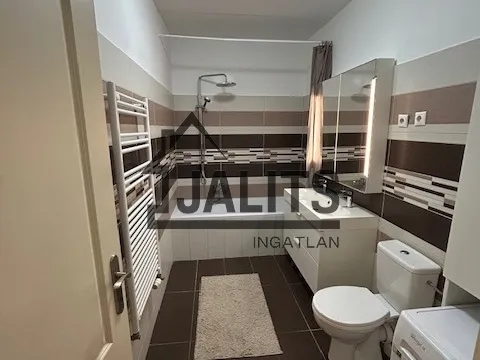 Kiadó lakás Budapest III. kerület, Nánási út 80 nm