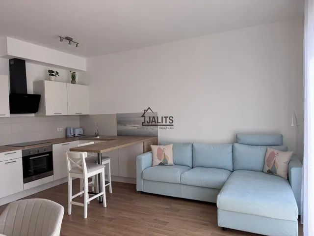 Kiadó lakás Budapest XI. kerület, Nádorkert 45 nm