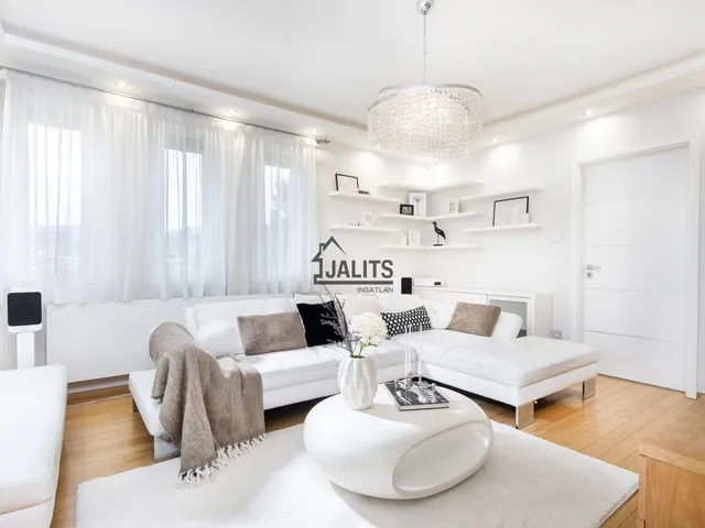 Kiadó lakás Budapest XI. kerület, Hosszúrét 123 nm