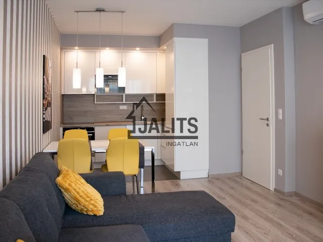 Kiadó lakás Budapest XIII. kerület, Róbert Károly körút 43 nm