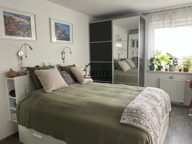 Kiadó lakás Budapest IV. kerület, Károlyi István utca 65 nm