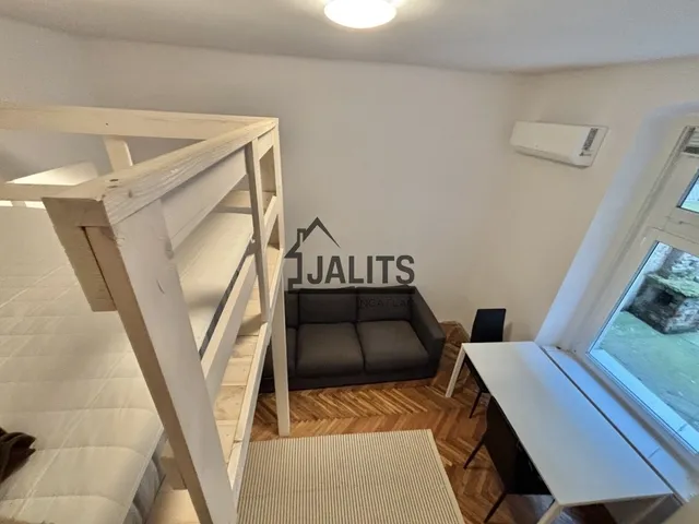 Kiadó lakás Budapest VIII. kerület, Szerdahelyi utca 22 nm