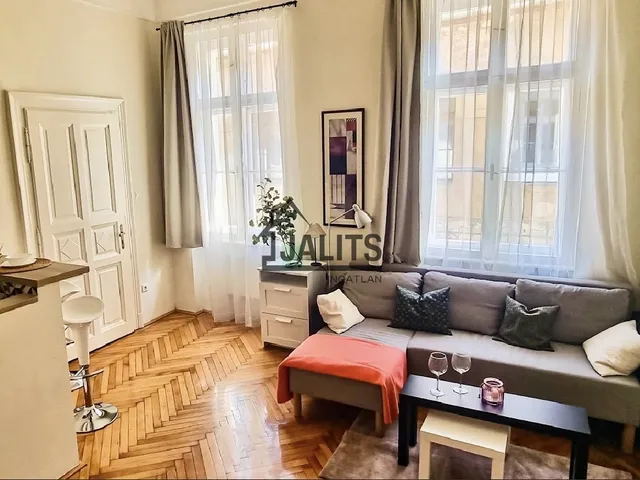 Kiadó lakás Budapest VI. kerület 30 nm