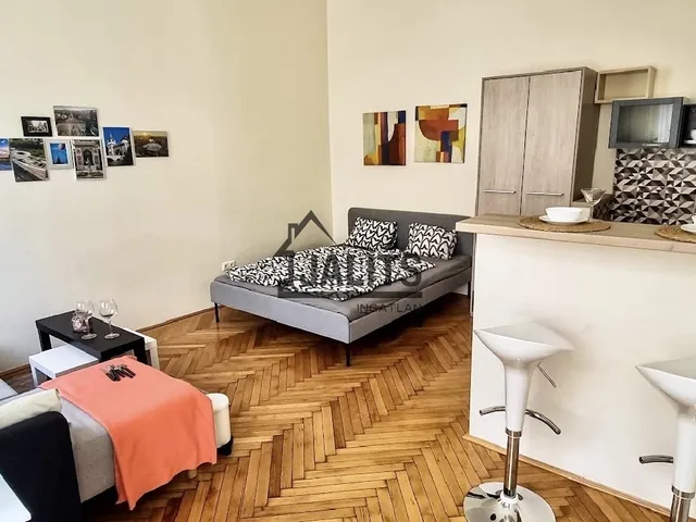 Kiadó lakás Budapest VI. kerület, Szondi utca 30 nm