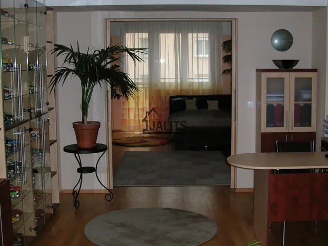 Kiadó lakás Budapest XI. kerület, Baranyai utca 56 nm