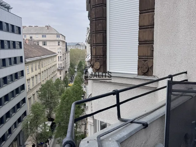 Kiadó lakás Budapest V. kerület, Belváros 104 nm