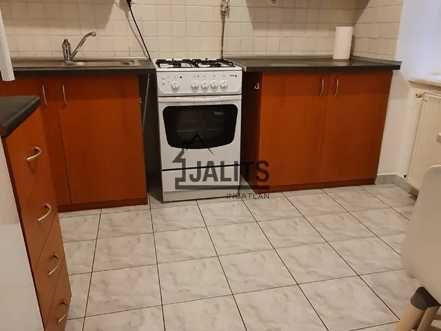 Kiadó lakás Budapest VI. kerület, Szondi utca 61 nm