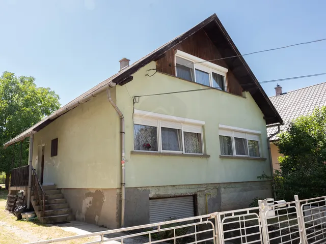 Eladó ház Bicske 150 nm