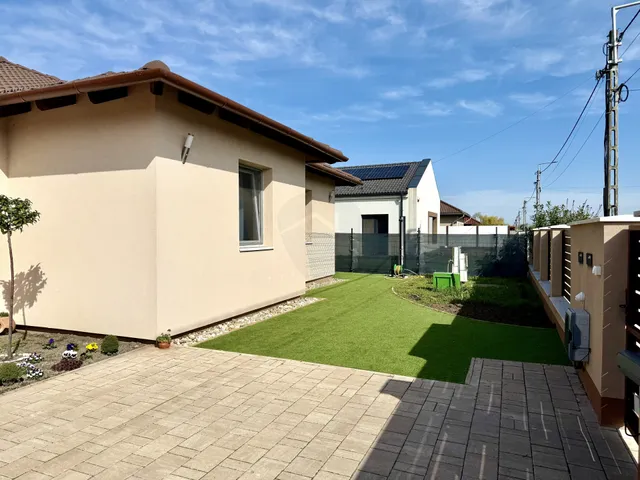 Eladó ház Székesfehérvár 175 nm