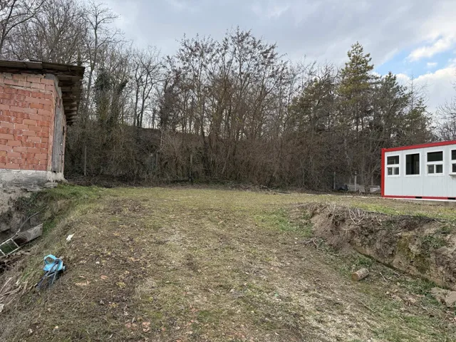 Eladó telek Kajászó 720 nm