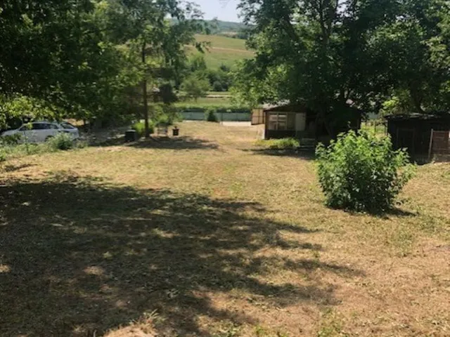 Eladó telek Etyek 800 nm