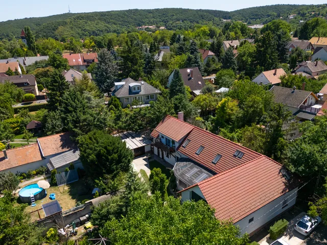 Eladó ház Törökbálint 284 nm