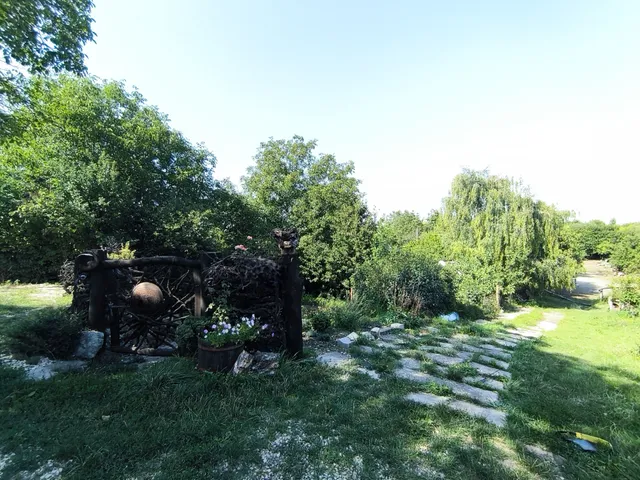 Eladó telek Etyek 3618 nm