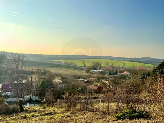 Eladó telek Etyek 800 nm