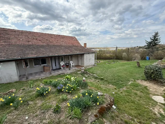 Eladó ház Biatorbágy 74 nm