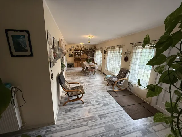 Eladó ház Etyek 158 nm