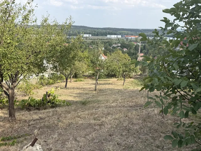 Eladó telek Pákozd 1057 nm