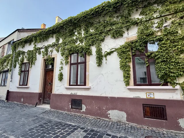 Eladó ház Székesfehérvár, Belváros 92 nm