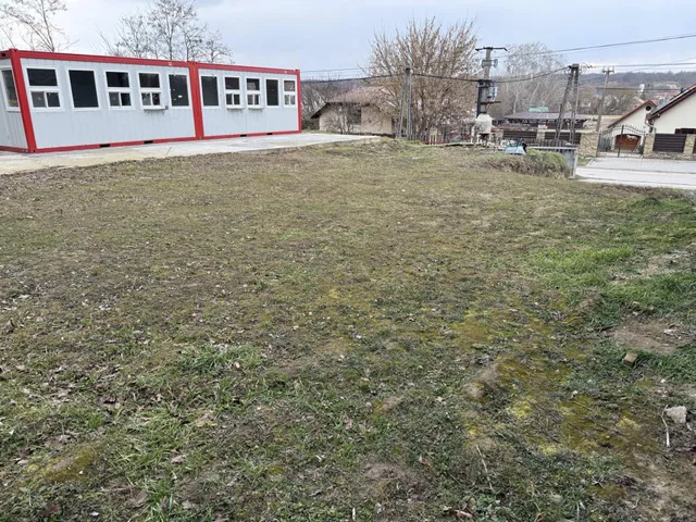 Eladó telek Kajászó 720 nm