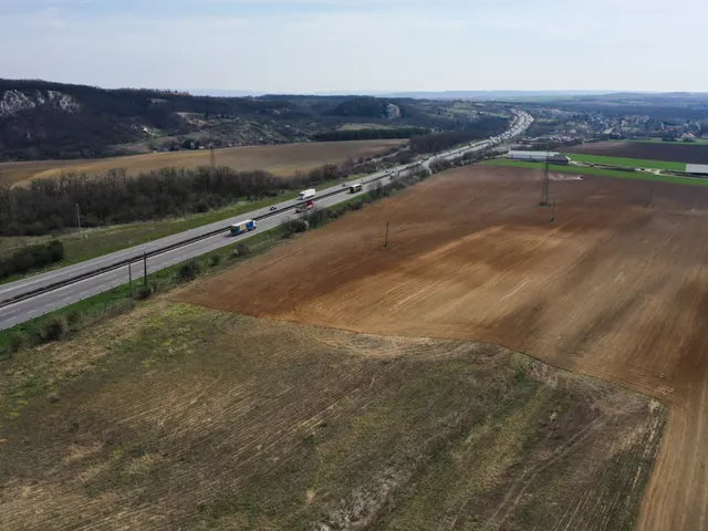 Eladó telek Óbarok 101583 nm