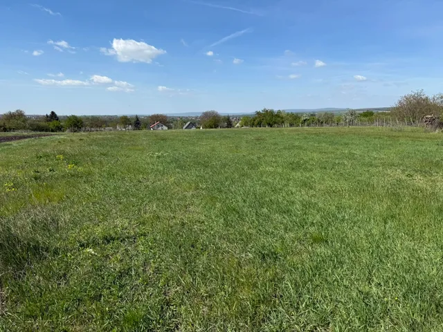 Eladó telek Bicske, Galagonyás 6986 nm