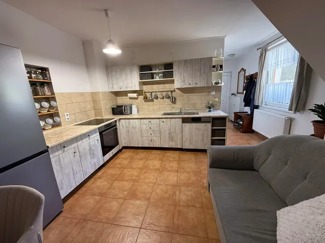 Eladó ház Bicske, Telep 122 nm