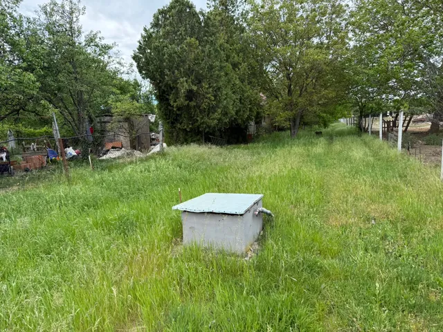 Eladó telek Újbarok 2083 nm
