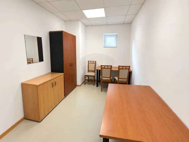 Eladó kereskedelmi és ipari ingatlan Bicske, Telep 102 nm