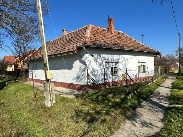 Eladó ház Körösladány, Bem utca 73 nm