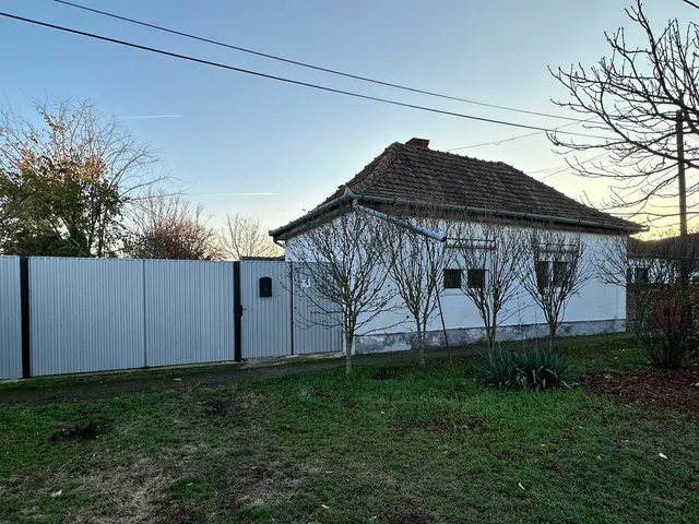 Eladó ház Mezőberény, Magyarvég 88 nm